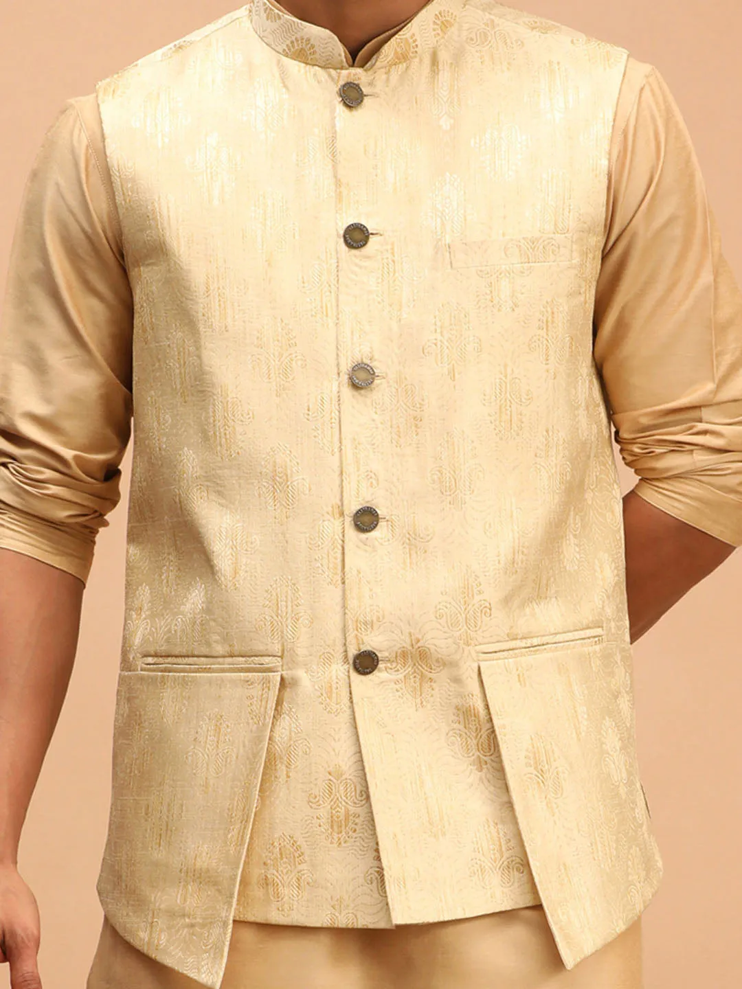 Jashvi Baap Beta Jacquard Silk Double Flap Pocket Jacket Set