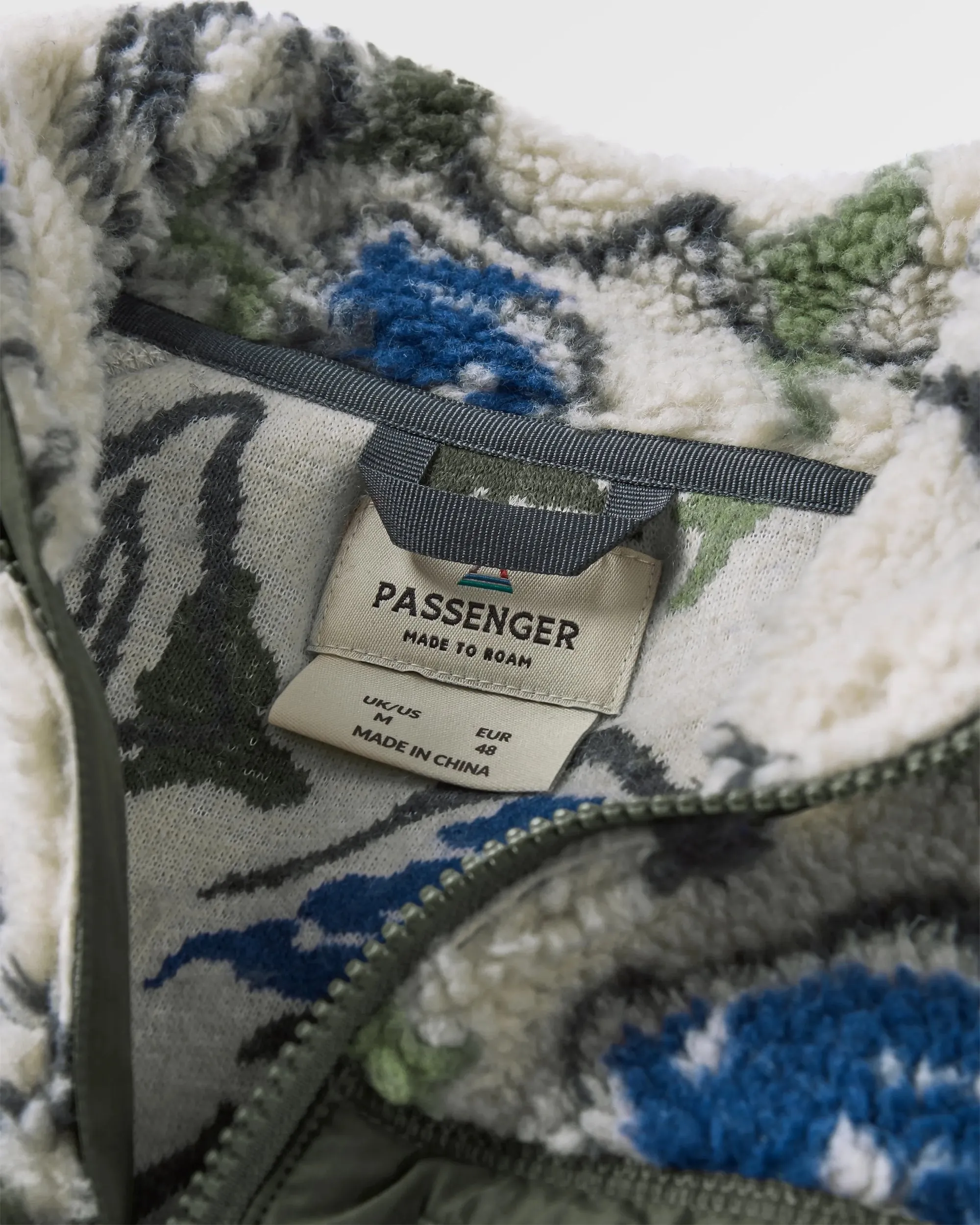 Offroad Recycled Sherpa 1/2 Zip Fleece - Abstract Strata Green