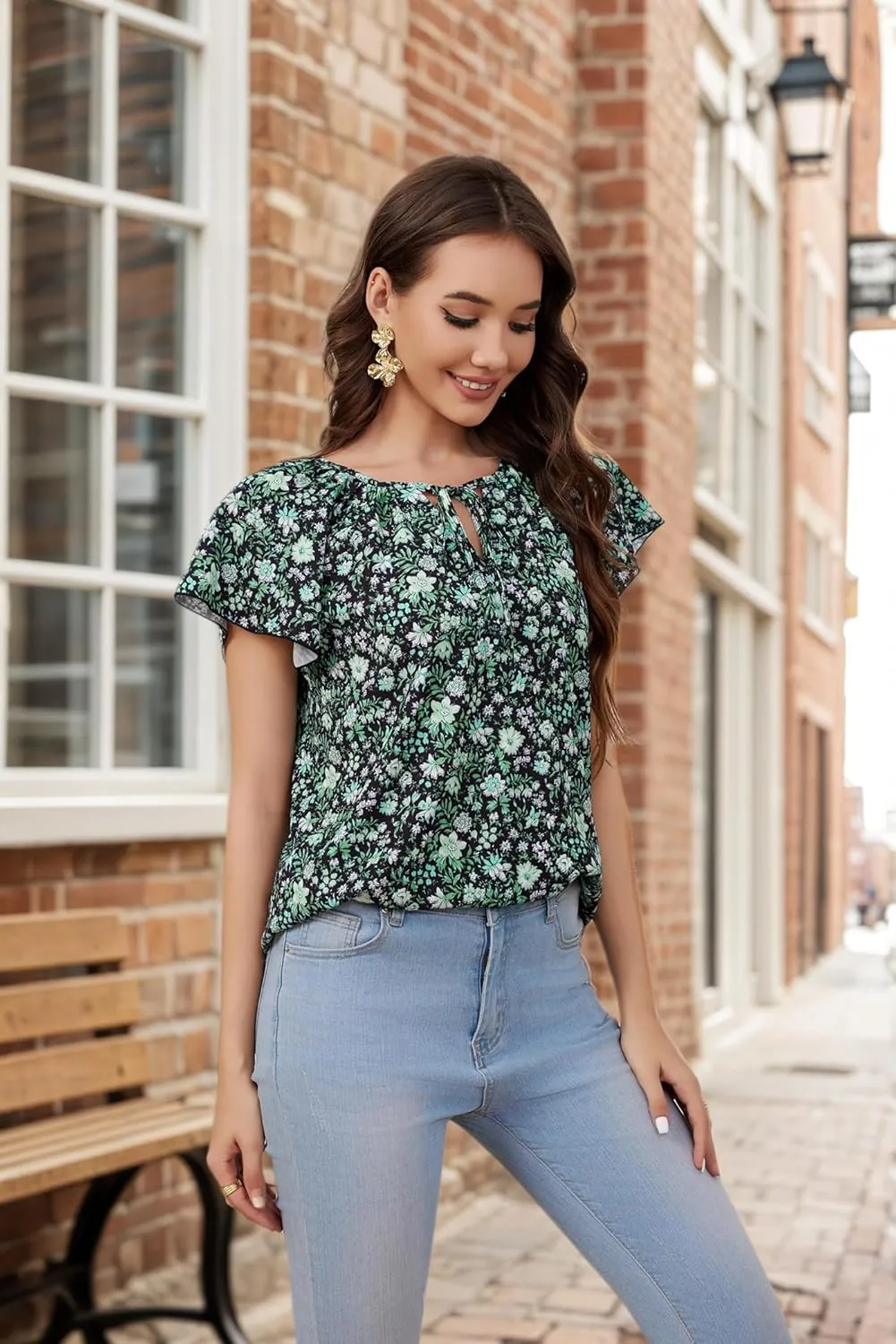 Women's Boho Tops Floral V Neck Blouses Short Sleeve Summer Shirts Dressy Casual Ruffle Tunic Top with Leggings